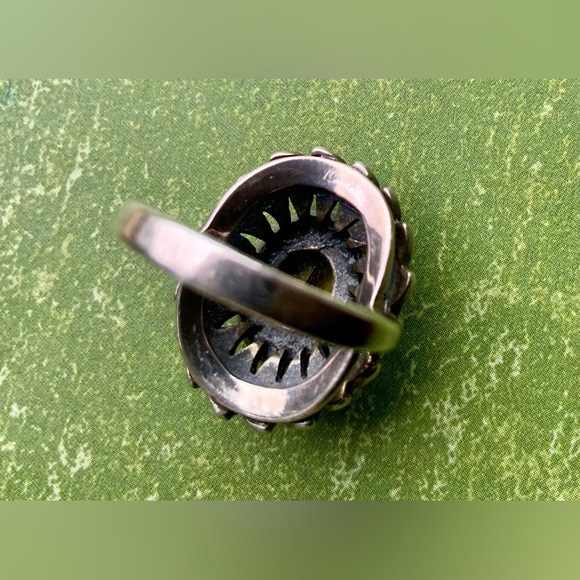 Vintage 925 Sterling Silver Oval-Shaped Citrine Gemstone Ring w/ Marcasite Sz 6 - Picture 8 of 16